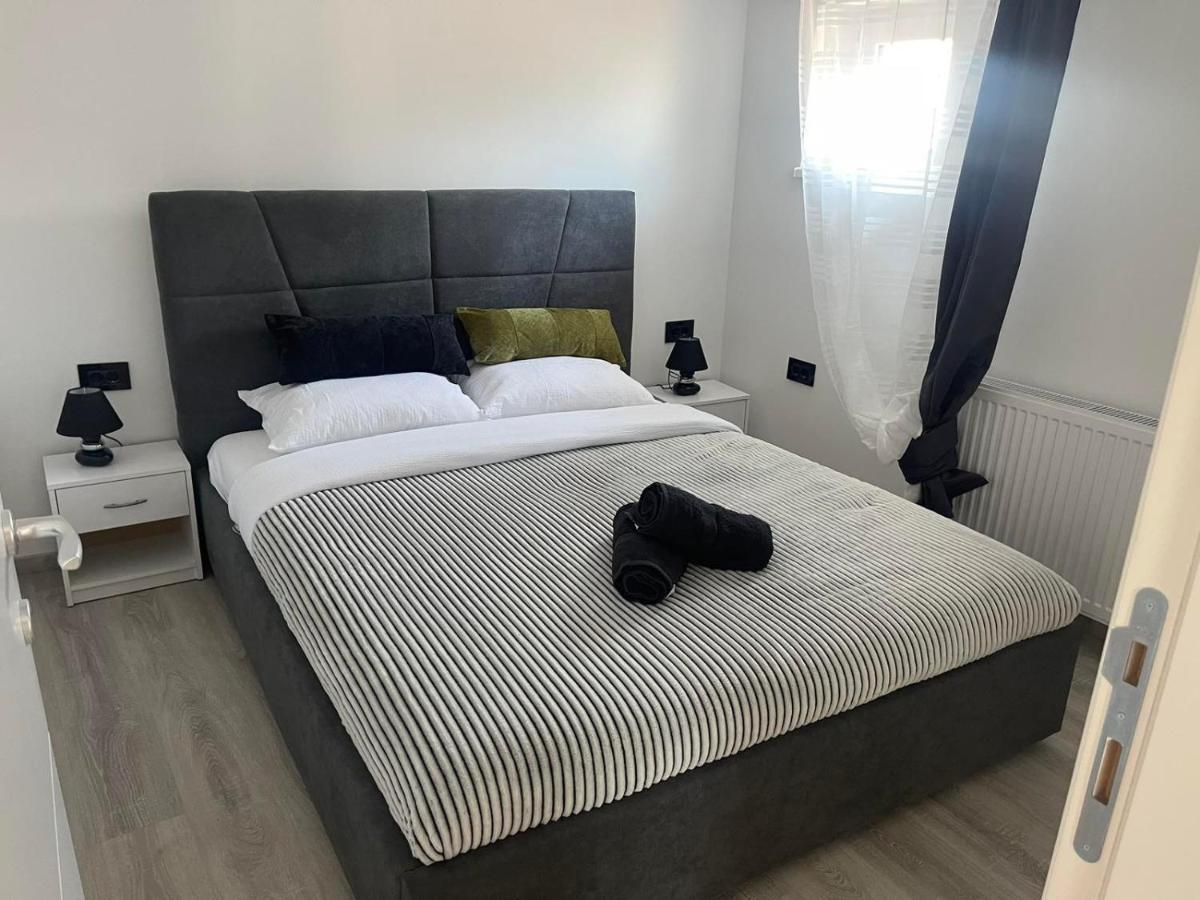 Palmera * Novi Sad